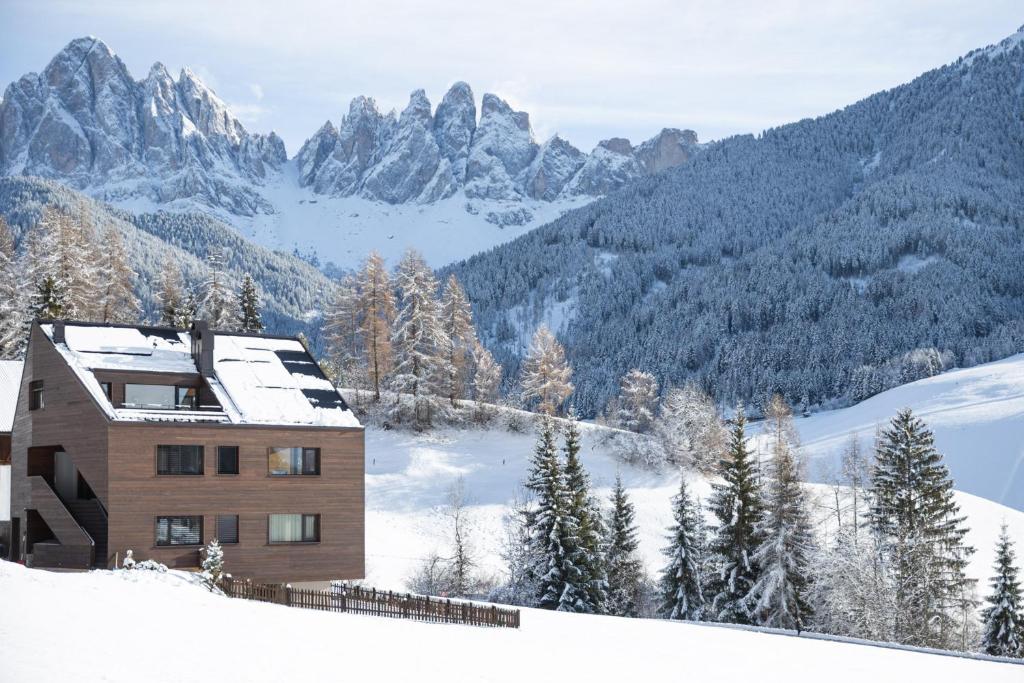 Trutscher Häusl - Luxury Dolomites Chalet with Private Hot Tub - 4
