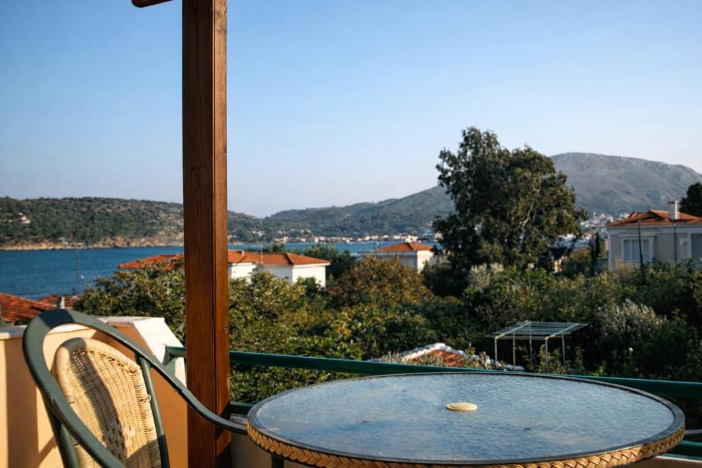 Balcony/terrace, Agali Beach Apartments Seaside Stay in Chios in Marmaro (Kardamila)