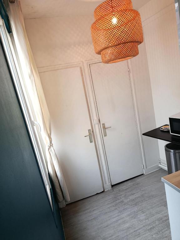Studio des Capucins 1 - 4