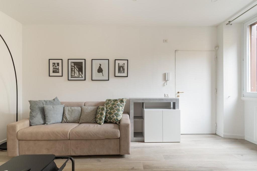 GuestHost - Bright Flat near Stazione Centrale - 1