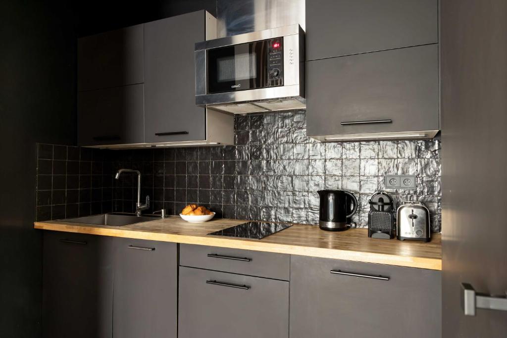 Modern studio for 4 people - Arc de Triomphe - 2