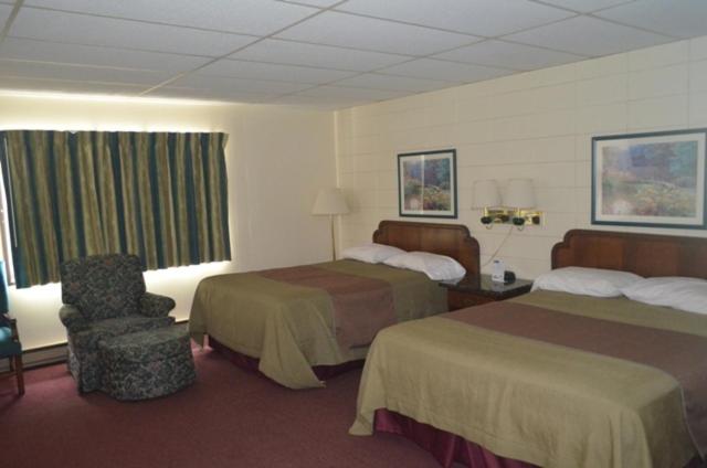 Grand Inn Fargo photo