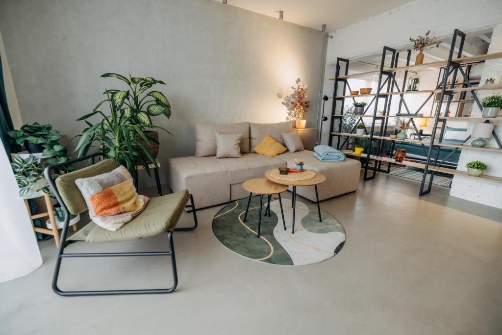 Studio49apartments Quiet in Niš Free Private Parking Fast WiFi - 5