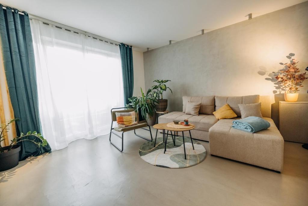 Studio49apartments Quiet in Niš Free Private Parking Fast WiFi - 2
