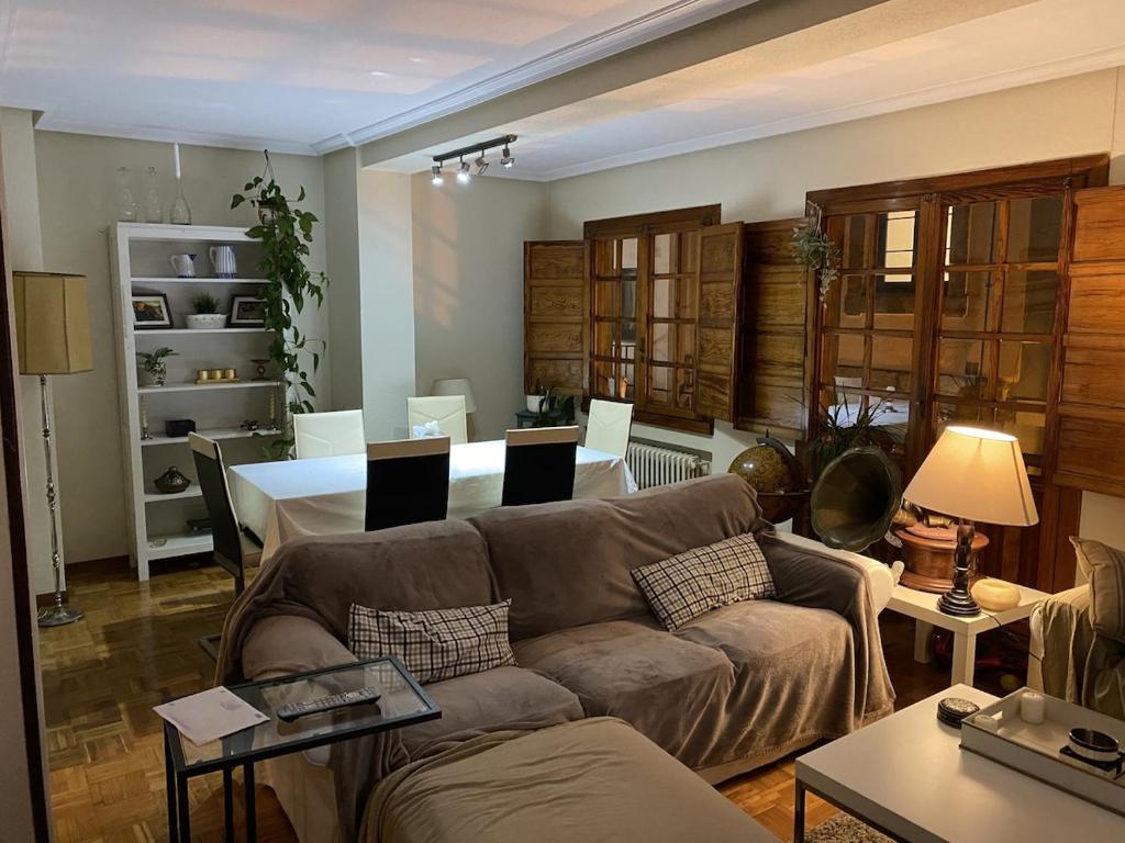 Apartment in downtown Oviedo next to the town hall - 3