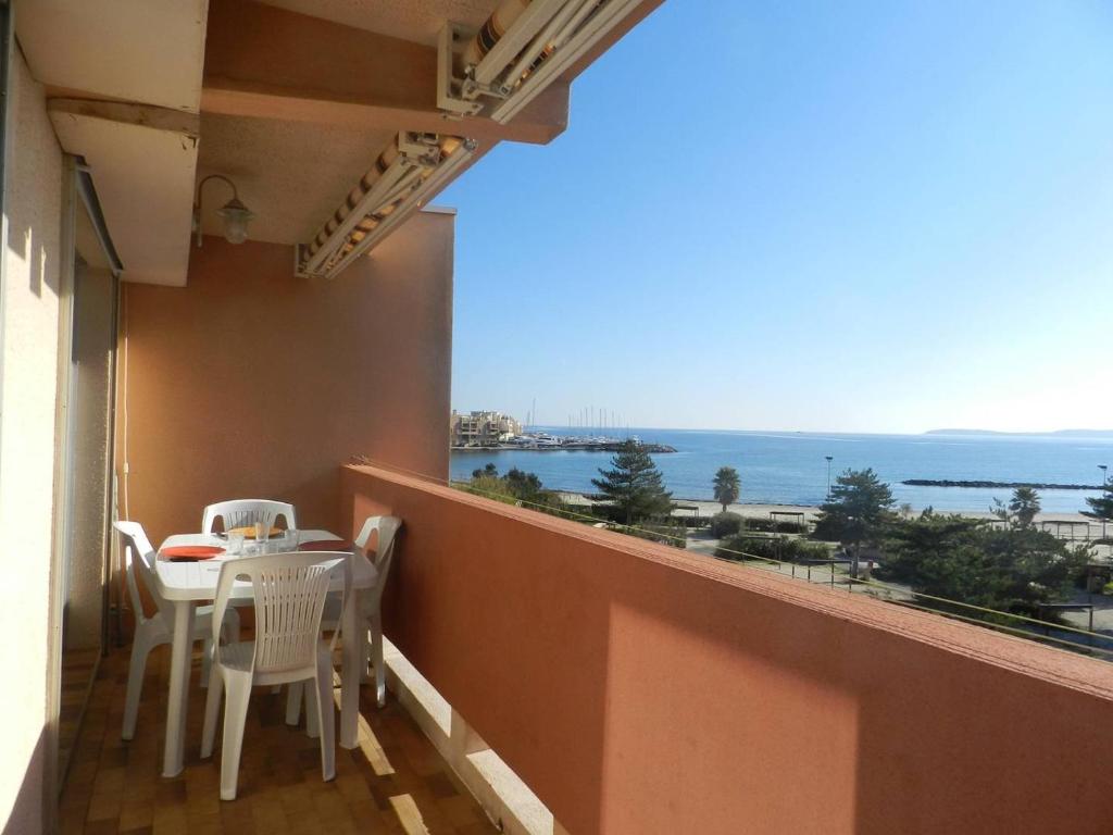 BO090-O433 Appartement 2 pièces 4 couchages BORMES LES MIMOSAS - 2