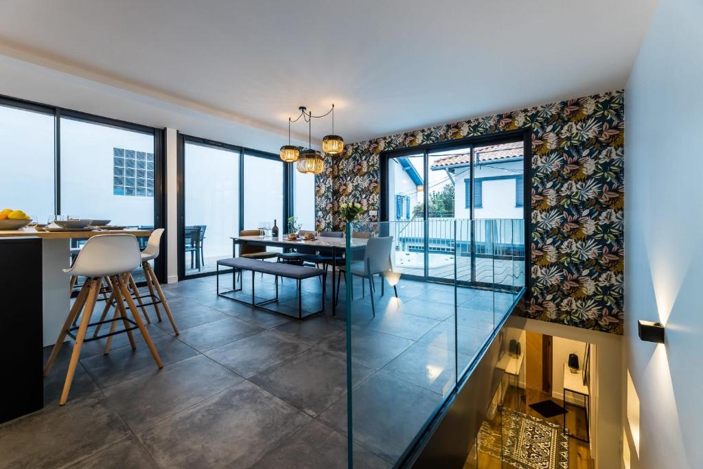 BLOOMY Villa Biarritz - 4