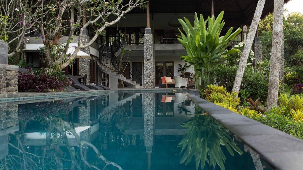Alami Villa photo