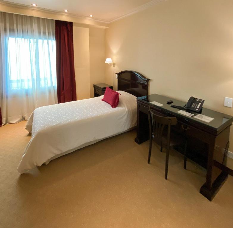 Status Hotel - 5