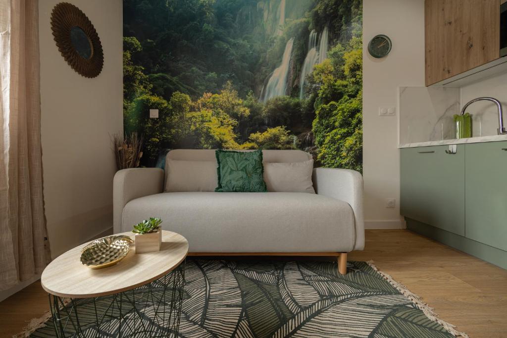 302 Chanzy - Jungle Chic - T1 Dépaysant - Centre - 1