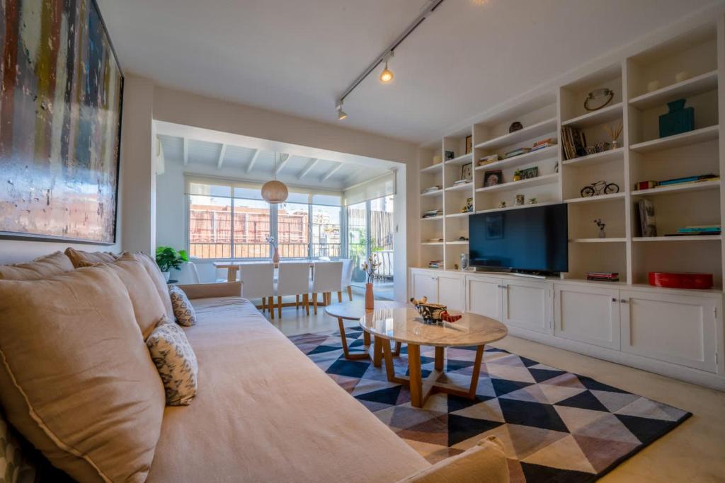 MOT Pacheco de Melo - Stylished Terraced Apt in Recoleta - 1