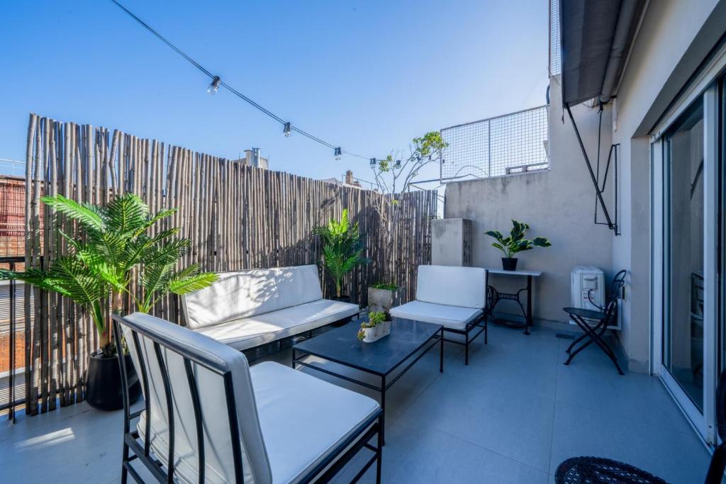 MOT Pacheco de Melo - Stylished Terraced Apt in Recoleta - 2