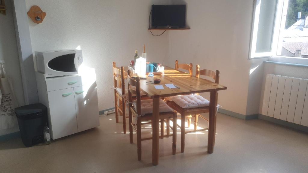 Appart situé au sein d'une résidence à Barèges pour 4 à 6 personnes, 1 chambre, 1 mezzanine - 4
