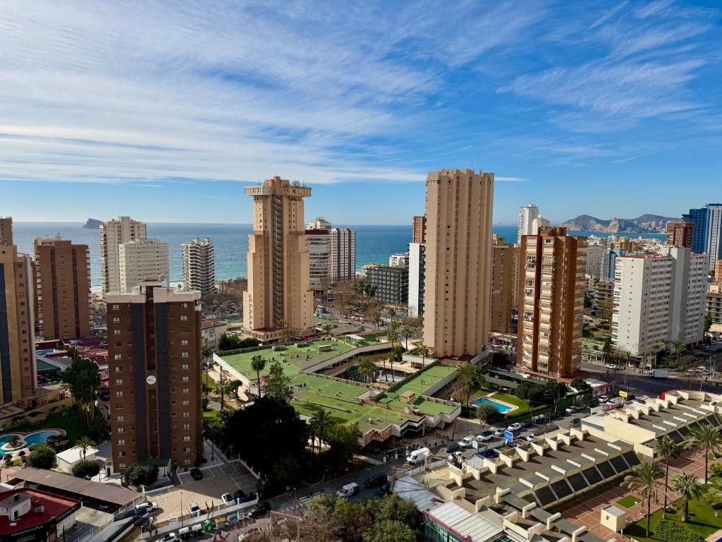 Spacious 2-bedroom & 2-bathroom Apartment at Gemelos 2 - 1