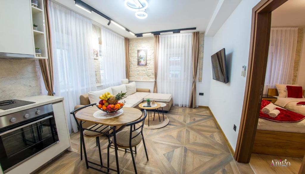 MHouse Apartments - 4