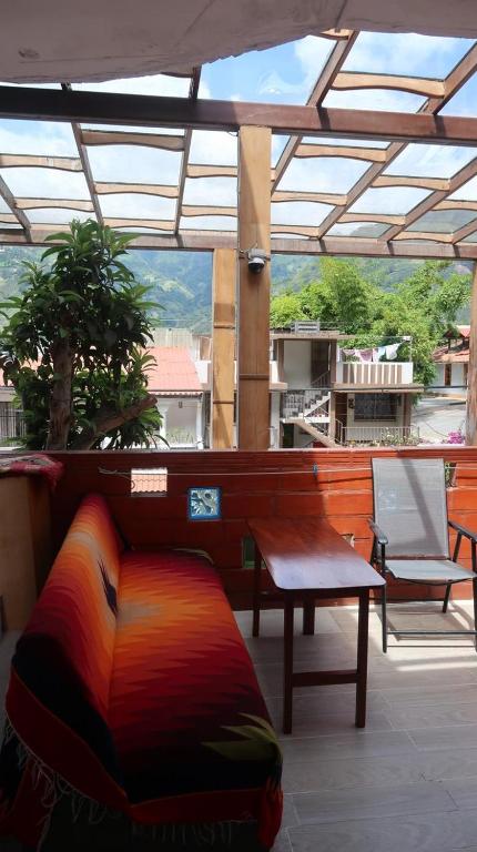 Café Hood - 4