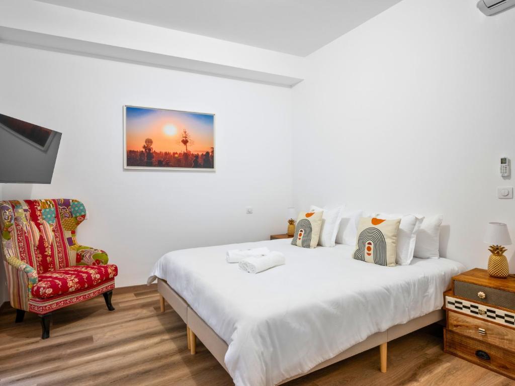 Le Corner - Beach 15 min - Ideal couples or groups - Air conditionner - Near events - Quiet - Premium services - 5