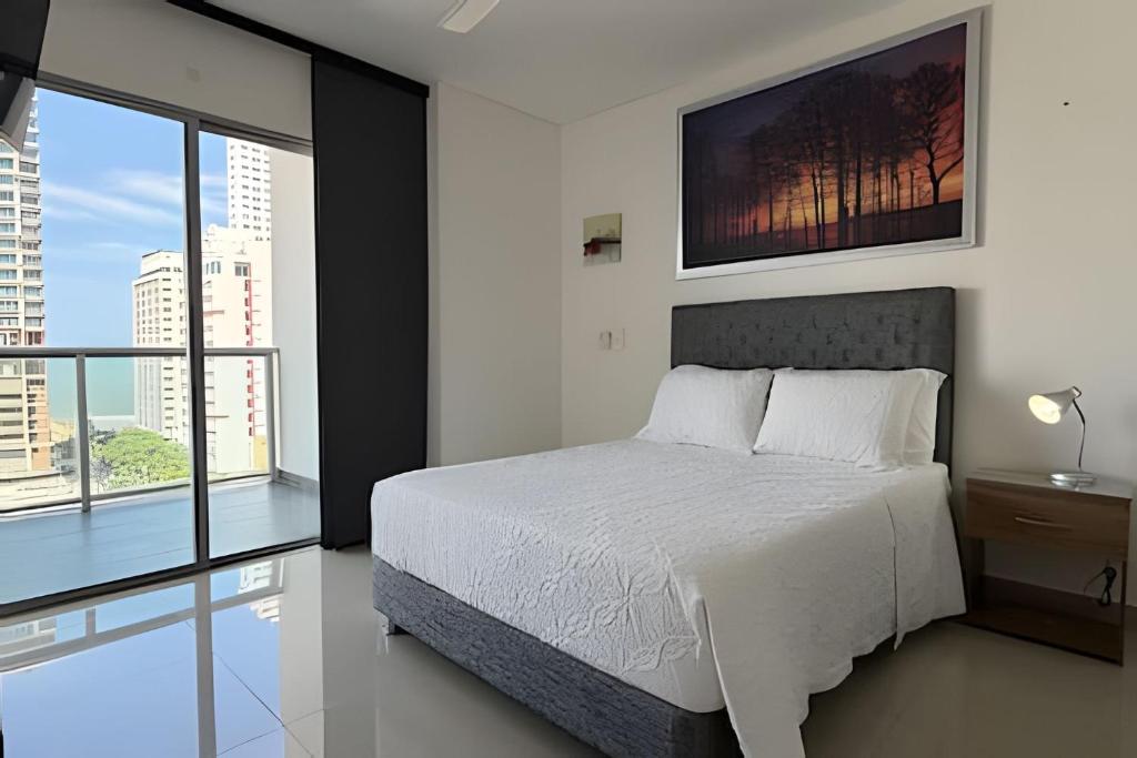 Hermoso Apto de 1 hab con Vista al Mar - Piso 10 - 2