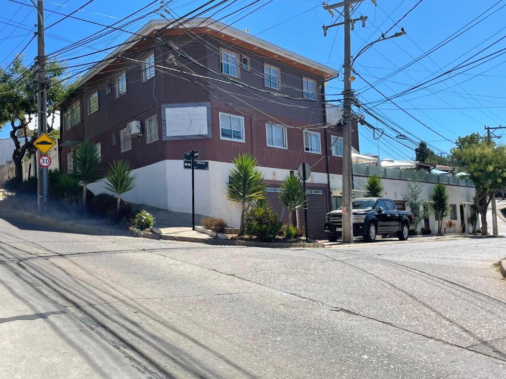 Apartamentos Brisa Torrealba, cercano a reloj de flores, Recreo - 1