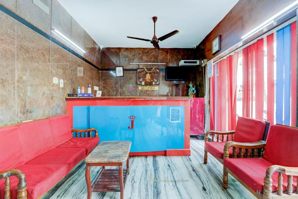 SPOT ON JAYAM RESIDENCY フロント・ロビー