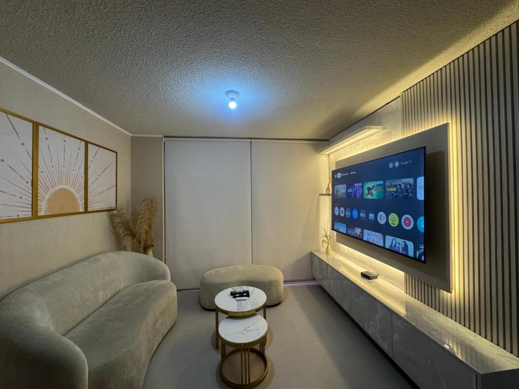 Flat 1BR San Miguel cerca a Malecón con balcón - 1