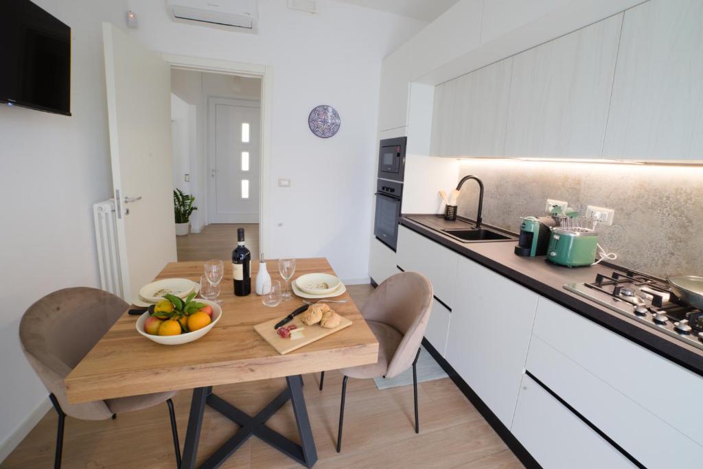 Ioniris Apartments - Private apartment in a villa with parking, 100 m from the sea - 2