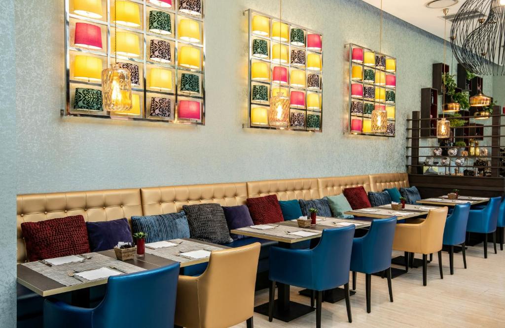 อาหารและเครื่องดื่ม