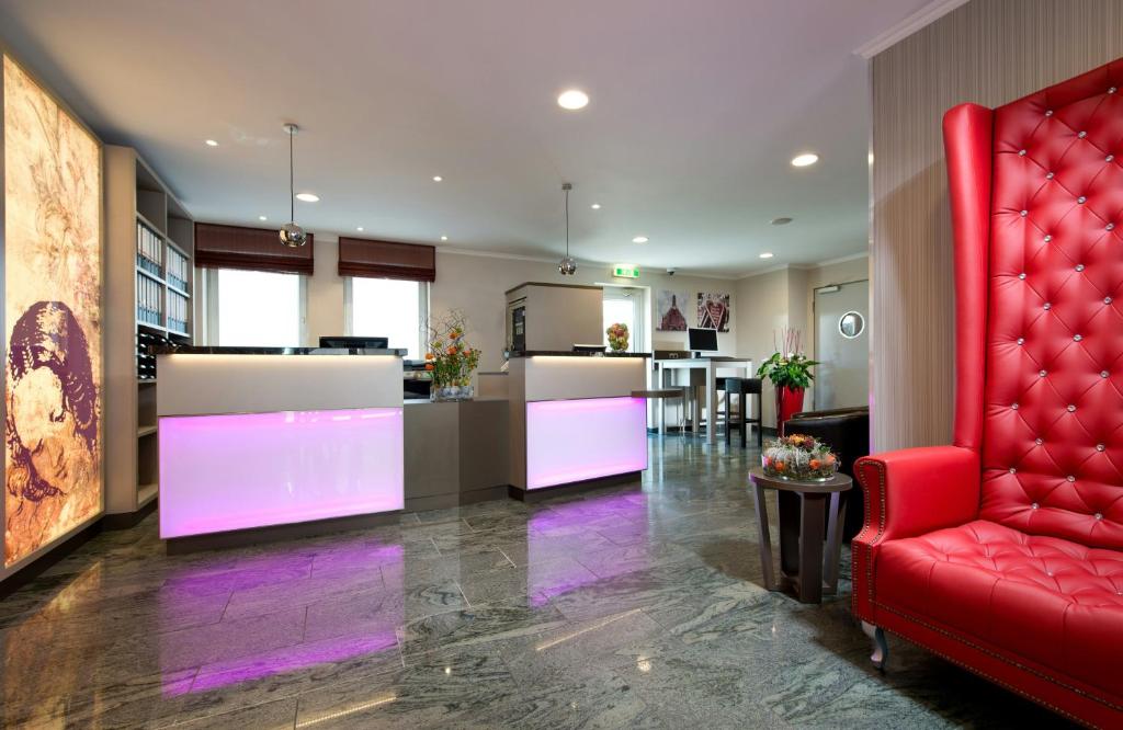 Leonardo Hotel Nürnberg - 4