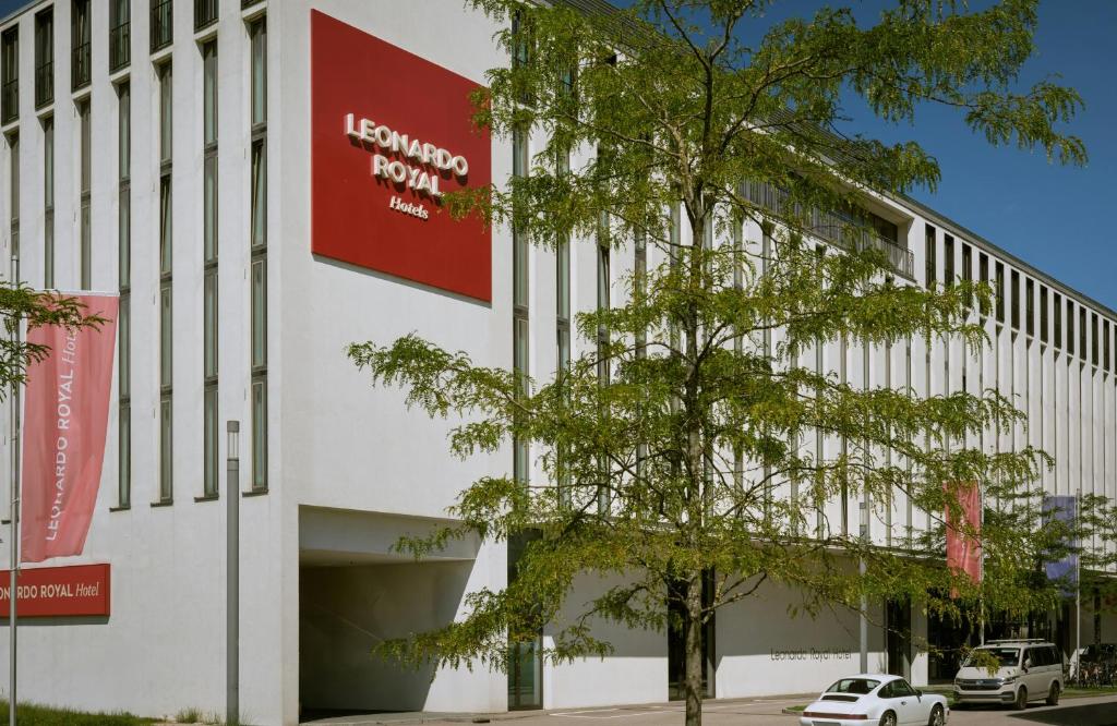 Leonardo Royal Hotel Munich - 2