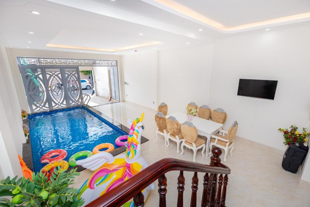 Villa 05 Lac Long Quan