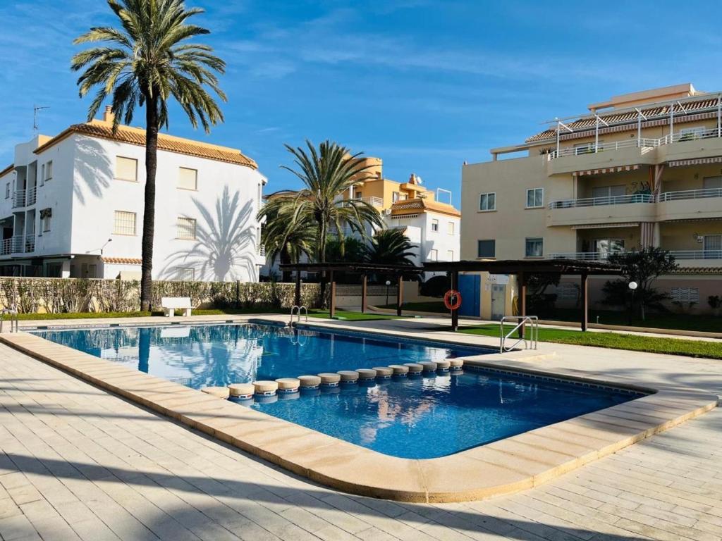 Apartamento de 3 habitaciones a 100m de la playa de Dénia con terraza y piscina - ES-373-28 - 4