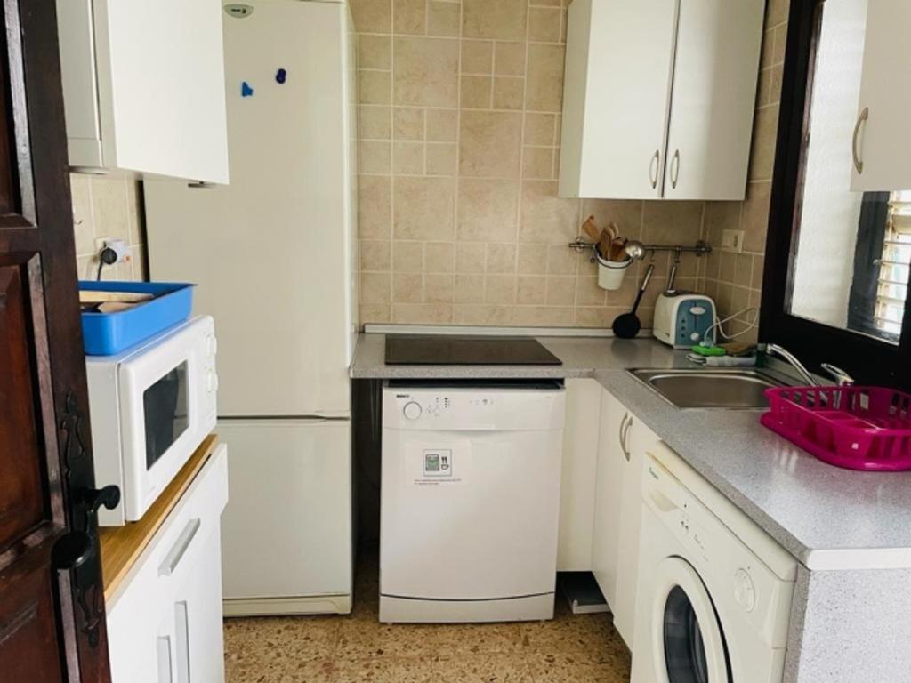 Acogedor apartamento en Denia con Wi-Fi y aire acondicionado, cerca de la playa - ES-373-2 - 3