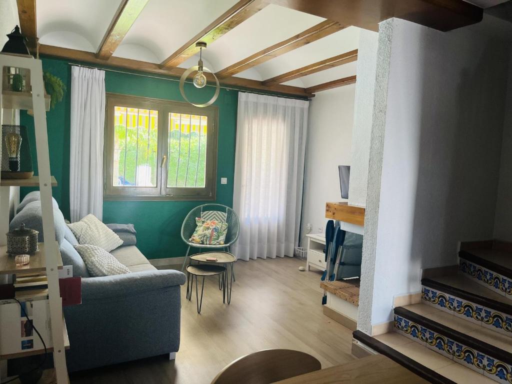Casa adosada 2 hab. cómoda en Els Poblets con Wi-Fi y aparcamiento - ES-373-66 - 3