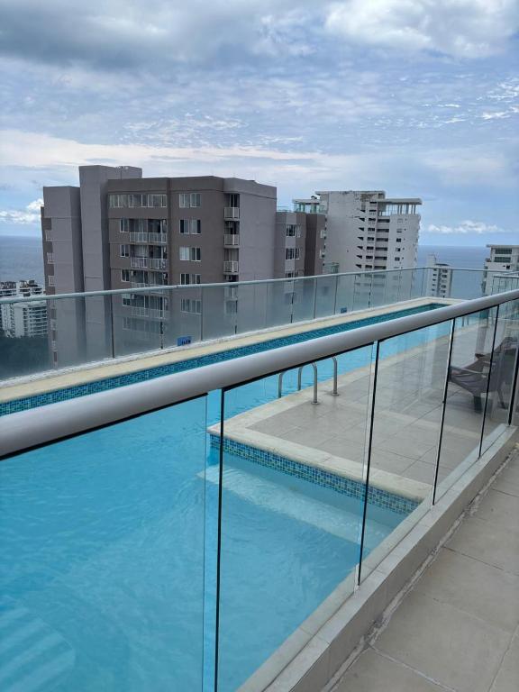 Beach Veronica Luxury Ocean View Apartment - 2