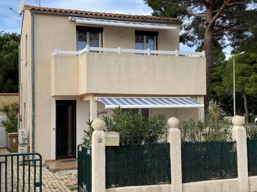 Appartement 3 pièces avec Parking et Climatisation - FR-1-837-93 - 1