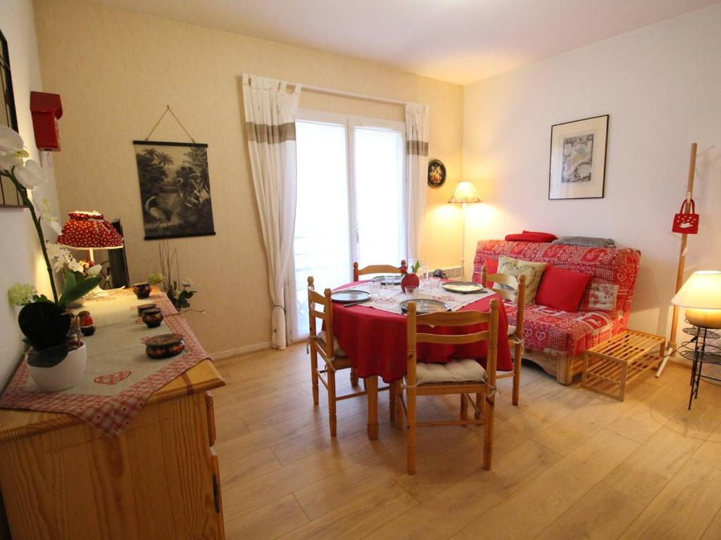 Luchon : Appart 2Ch, Parking Prév, Animaux Ok - FR-1-313-248 - 1