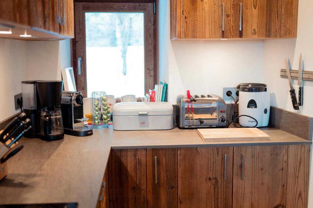 Historic Alpine Chalet With Mountain Views - 5