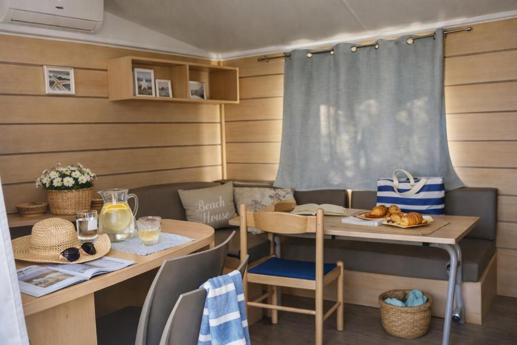MOBILHOME OLIVIER - Camping avec piscine à Port-la-Nouvelle - 2