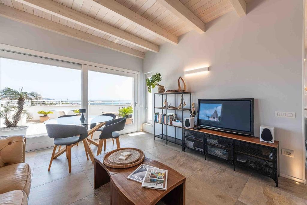 Exclusive city centre Penthouse - 4