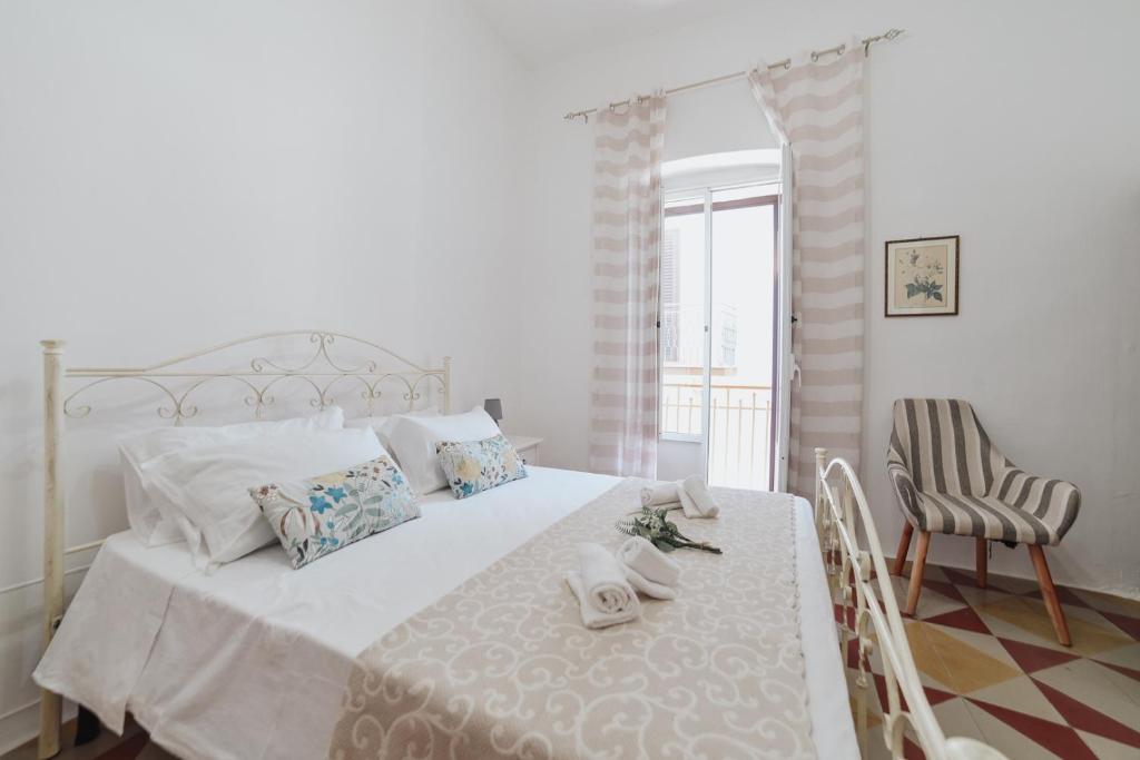 Casa Helen vista Città Bianca Centro storico 500m - 4