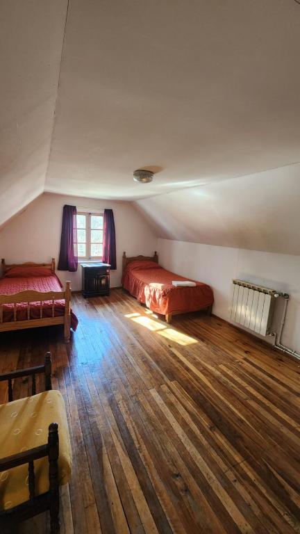 La franca, Hostal centrico, Habitacion privada y Amplia cocina - 1