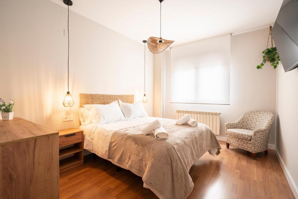 EnjoyGranada Sky Penthouse Luxury 3BR, Pool and Amazing Views - 2