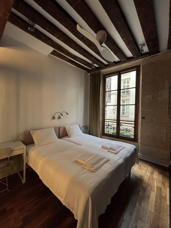 Boutique Hotel de la Place des Vosges - 5