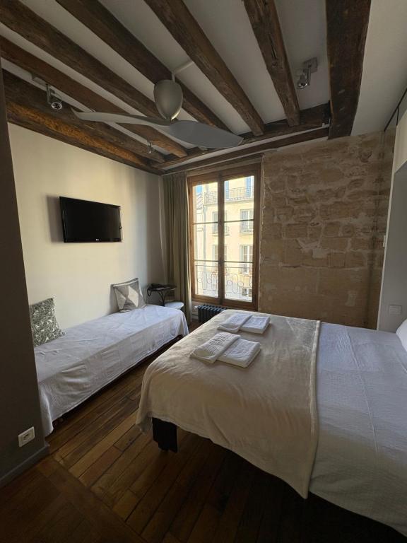 Boutique Hotel de la Place des Vosges - 2