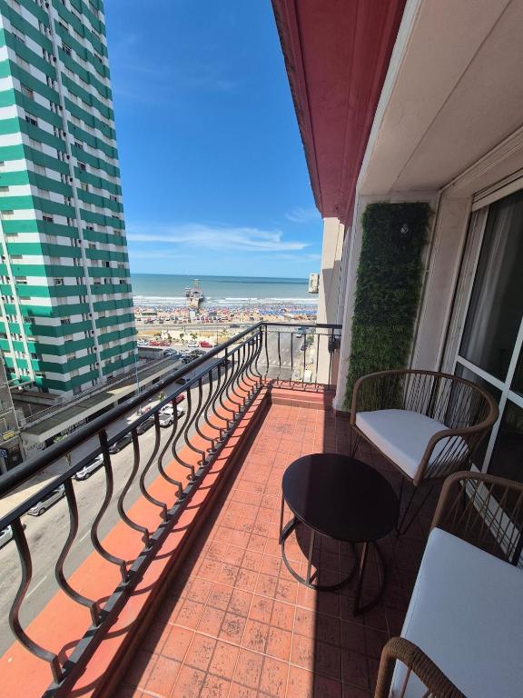 Apartment with an ocean view - 1