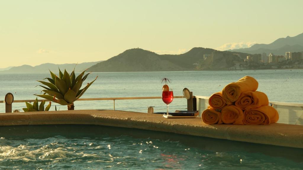 Hotel Nadal — Swimming pool in Benidorm, Valencian Community
