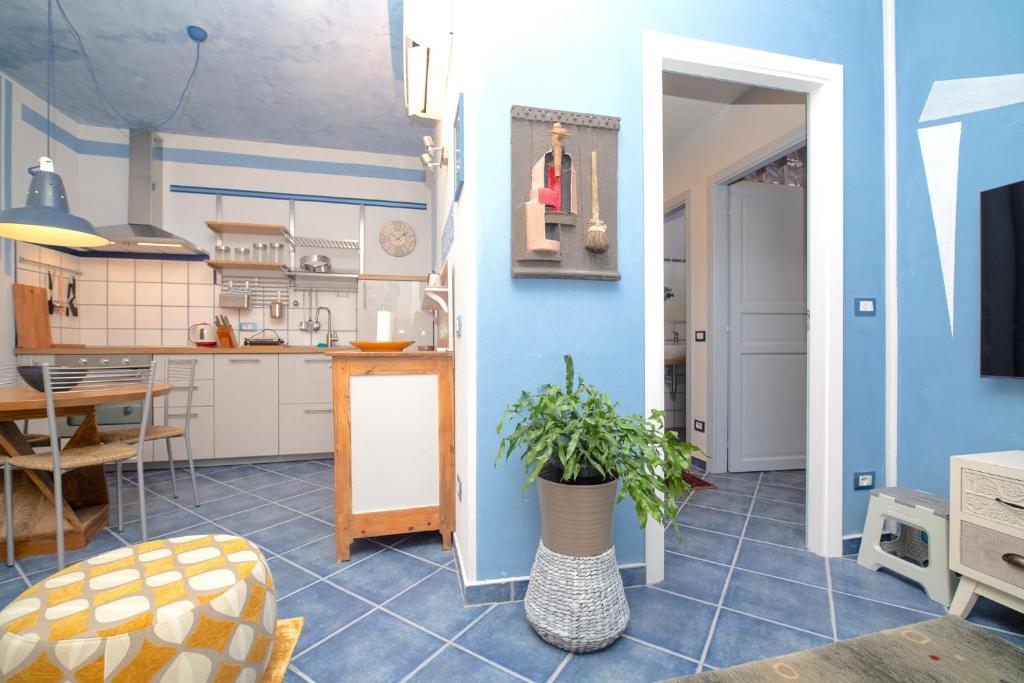 Casa Azzurra - Deluxe apartment in Arona city center - By Guestaly - 5