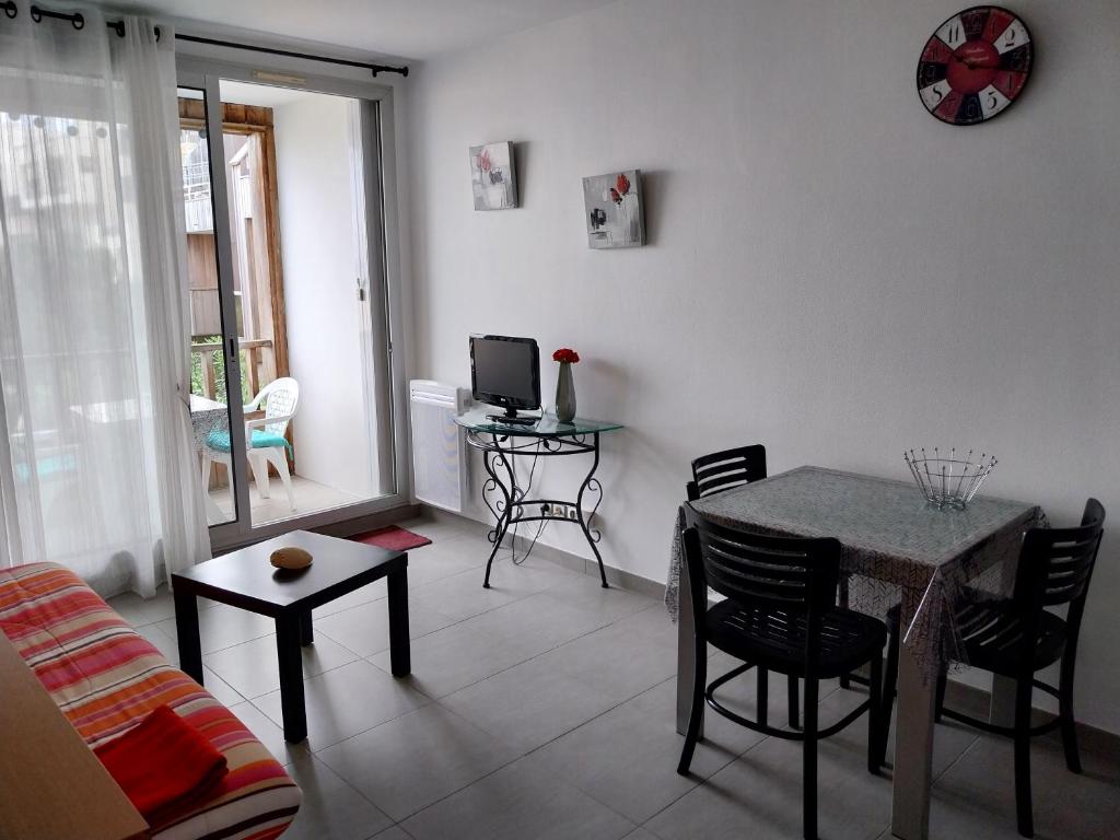 Studio balcon vue mer- Face plage des Minimes- La Rochelle - 4
