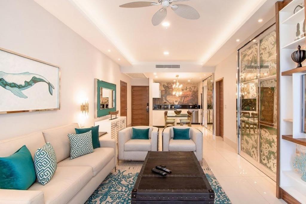 2 Bed 2 Bath Luxury Villa Suite - 1