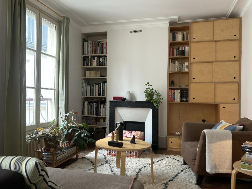 A haven of peace in Pigalle - 2